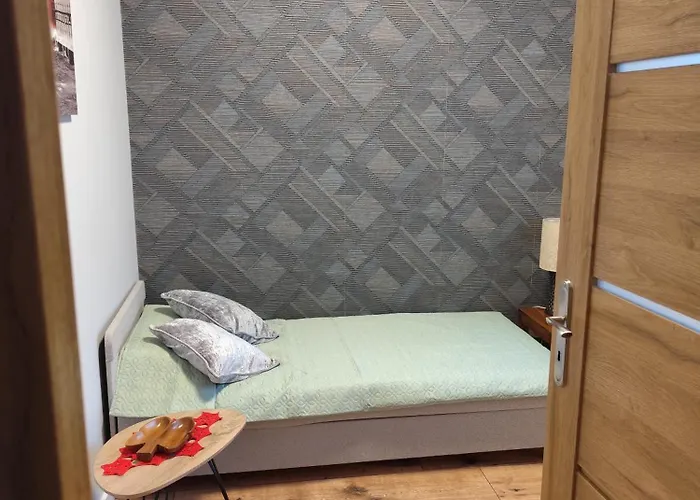 Somewhere Between Lägenhet Piechowice (Karkonosze)